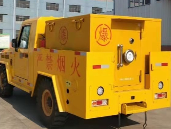 邵武凯龙爆破器材运输车：保障爆破任务的安全运行
